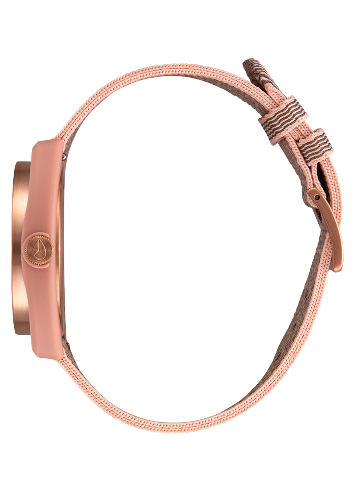 Considered Solar Square Leather Strap Watch Green/Rose Gold-Tone