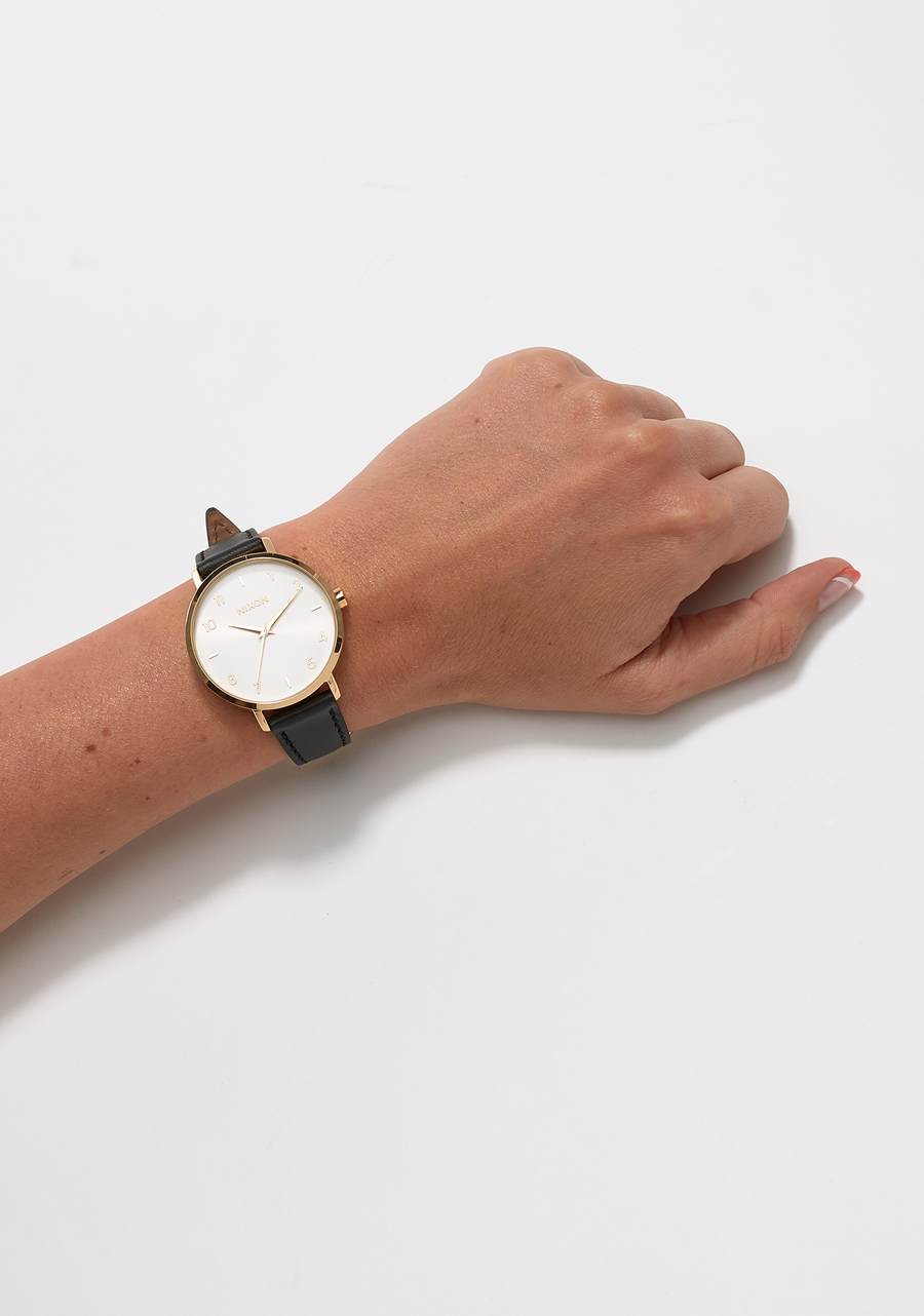 Arrow Leather Watch | Gold / Cream / Black | Leather – Nixon US