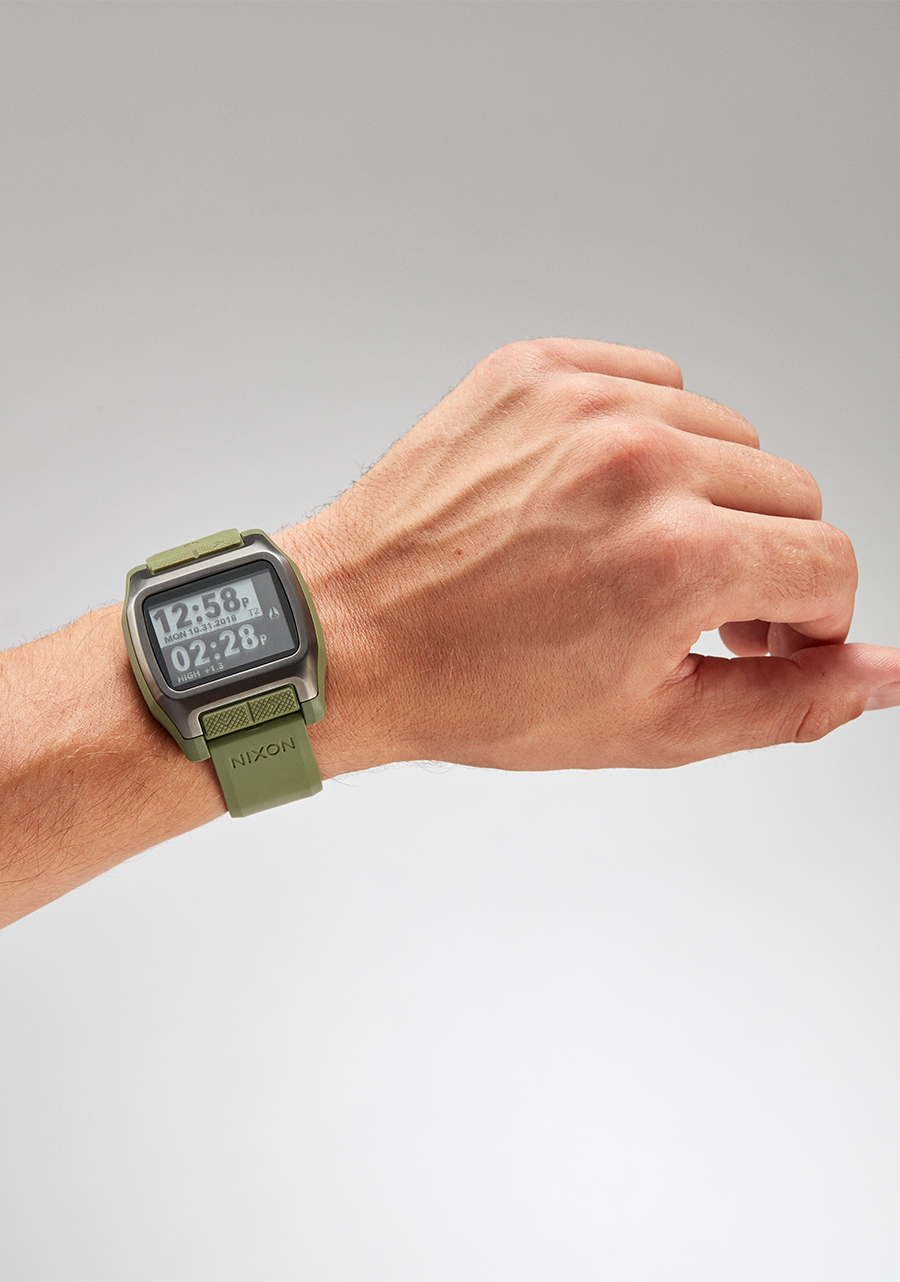 High Tide Watch | Surplus | Digital – Nixon US