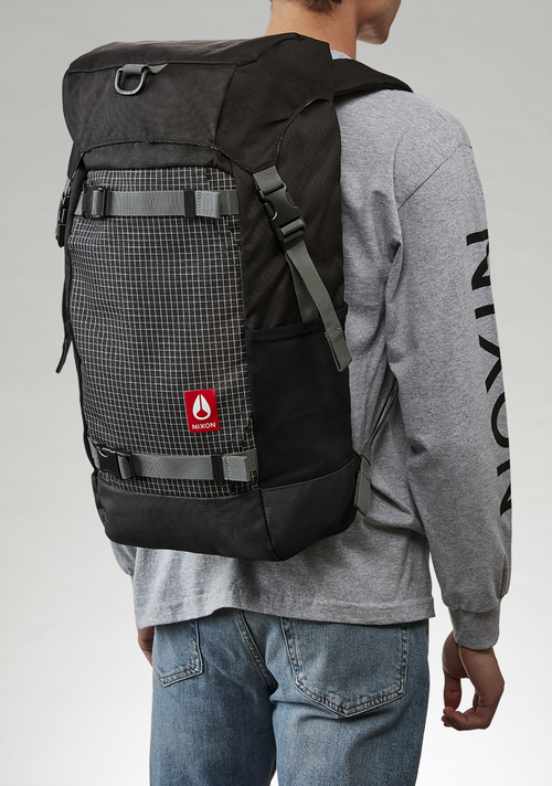 Nixon landlock backpack iii hotsell